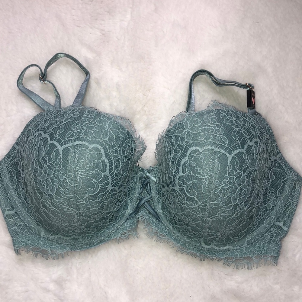 Victoria’s Secret dream angels lined demi bra
